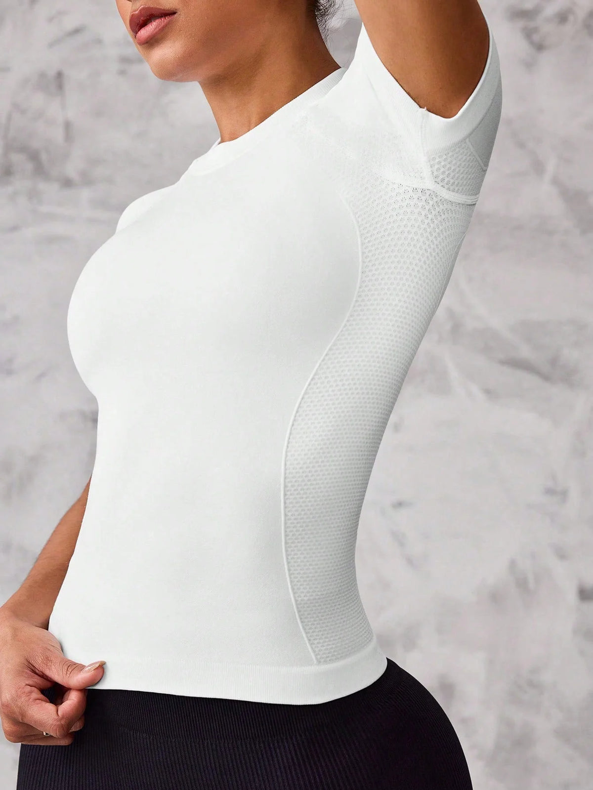 Women’s Breathable Quick-Dry Sports TOP